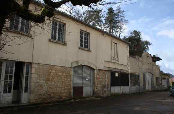  Property for Sale - Commercial Property - les-eyzies  