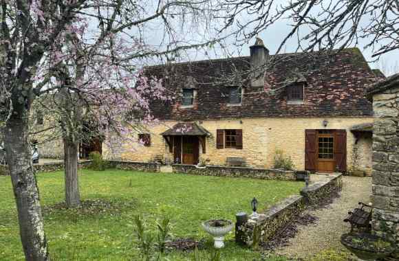  Property for Sale - House / Character property - le-bugue  