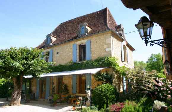  Property for Sale - House / Character property - le-bugue  