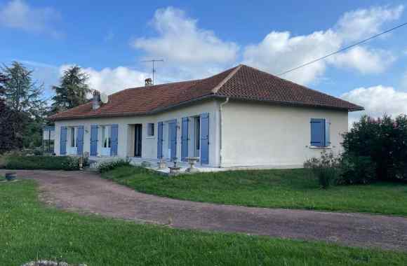  Property for Sale - House / Character property - rib-eacuterac  