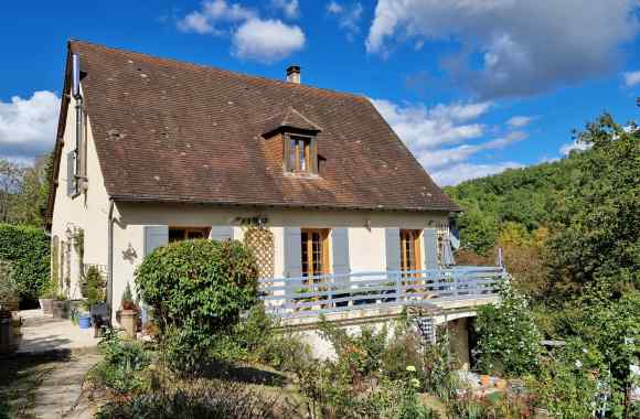  Property for Sale - Modern house - le-buisson-de-cadouin  